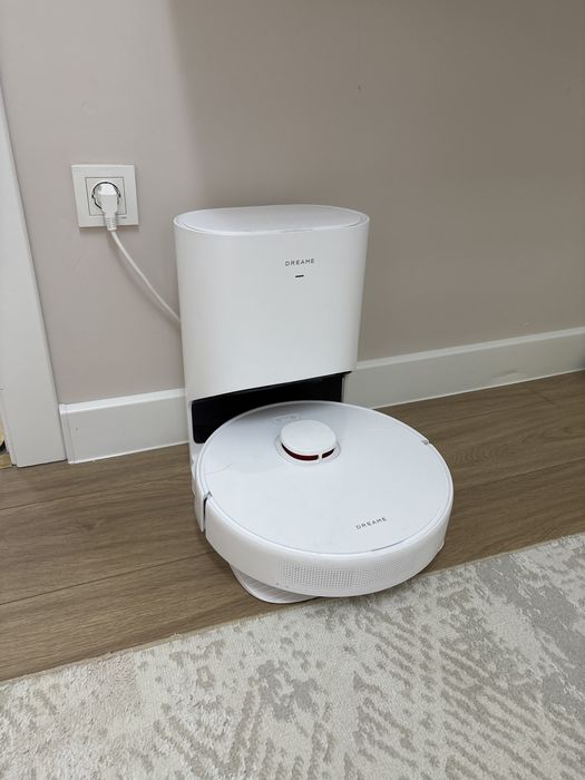 Робот пылисос Dreame D10 plus