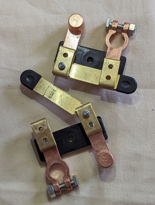 Клемы с разрывом контакта