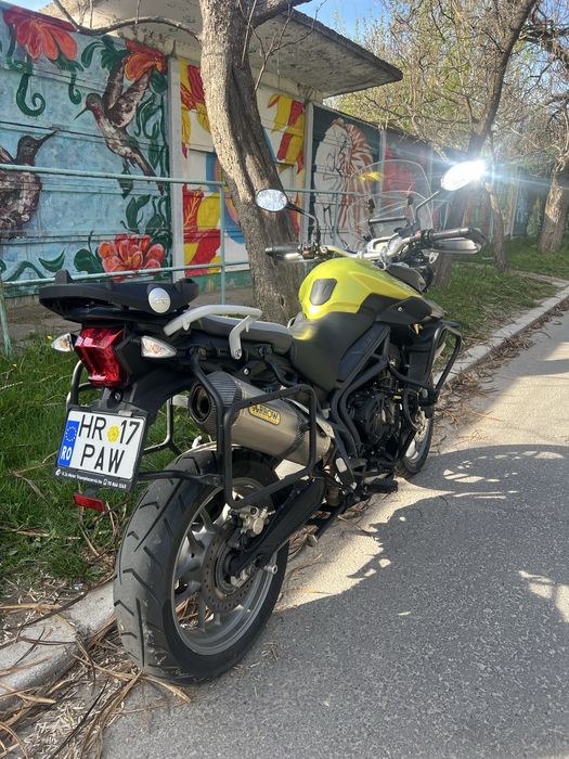 Triumph Tiger 800