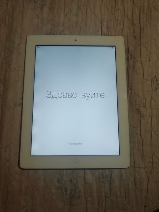 Продам айпад 16 гигабаит