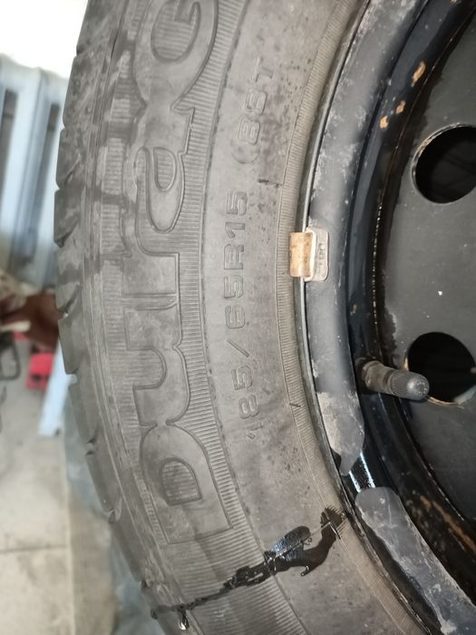 Продам шины 185/65 R15 Good/year