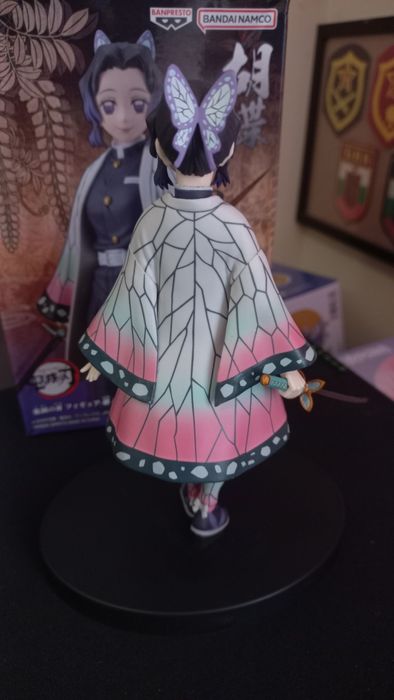 Аниме фигурка Shinobu от Demon slayer