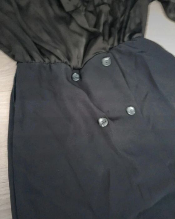 Rochie neagră de damă