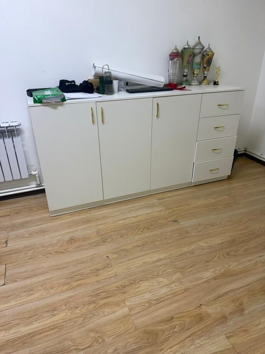 Стуль диван шкаф