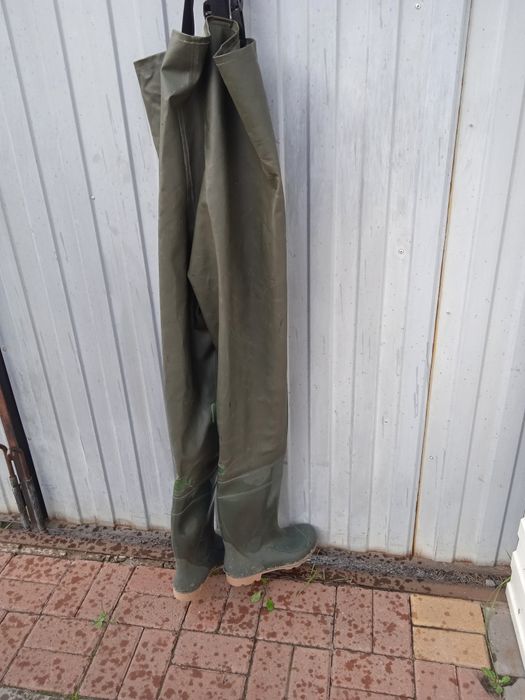 Продам рыбацкий костюм б/у