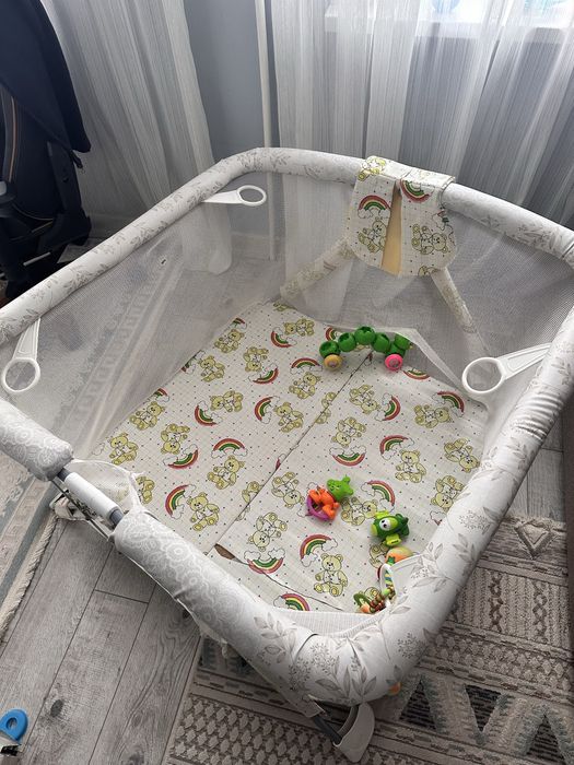 Продам летский манеж