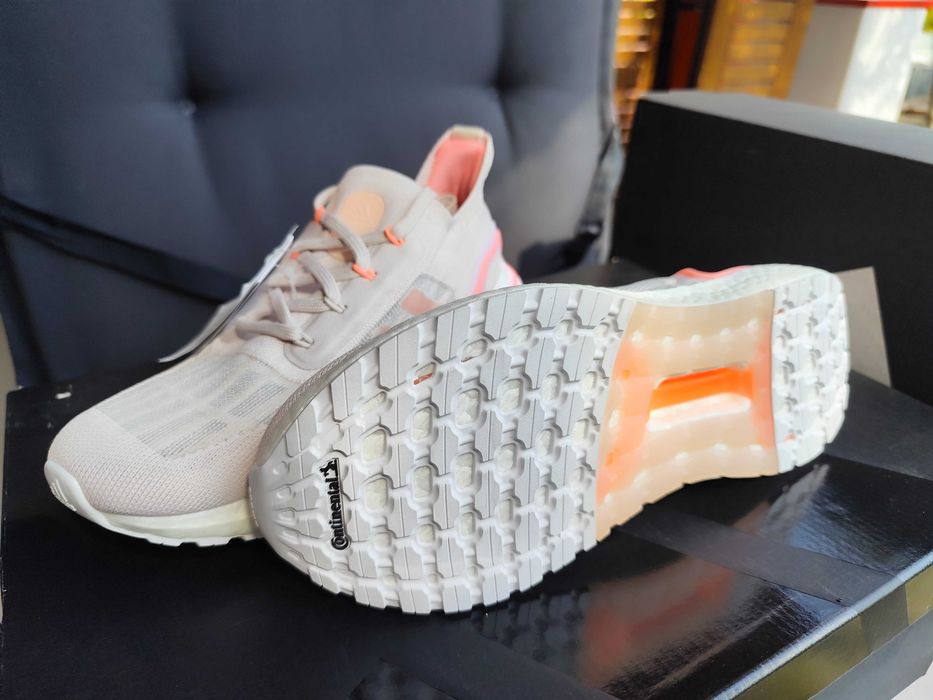 Дамски маратонки  ADIDAS ULTRABOOST 20 S.DRY     EU36 -38