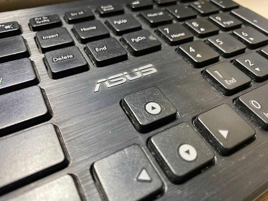 Моноблок Asus ET2221I