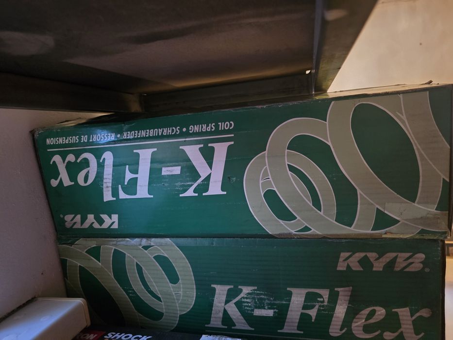 Продам пружины Lexus RX300 передний