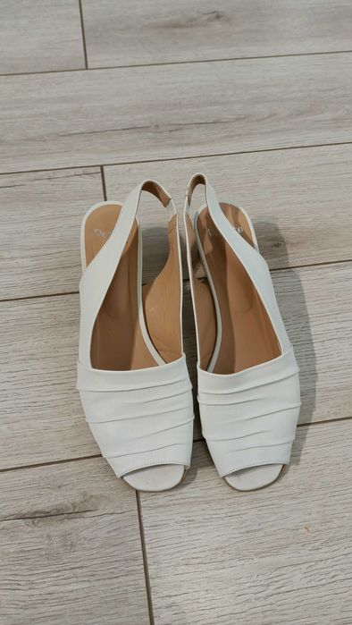 Sandale din piele 40/41