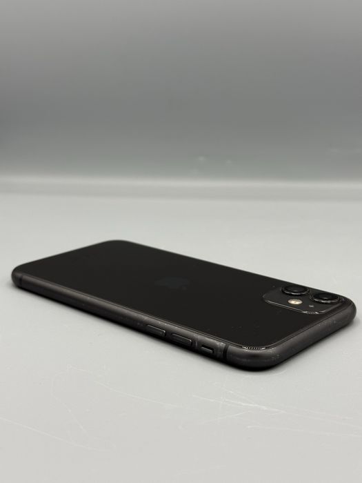 iPhone 11 | 64 GB | Baterie 10% | 0 Cicluri | Negru | Plata in rate