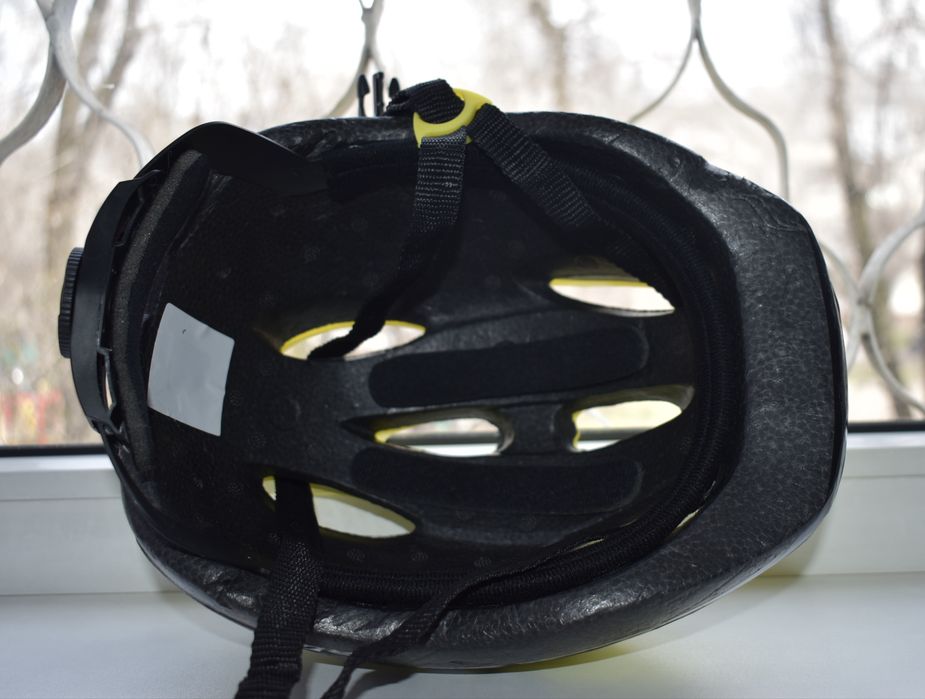 Шлем для роликов / велосипеда REACTION