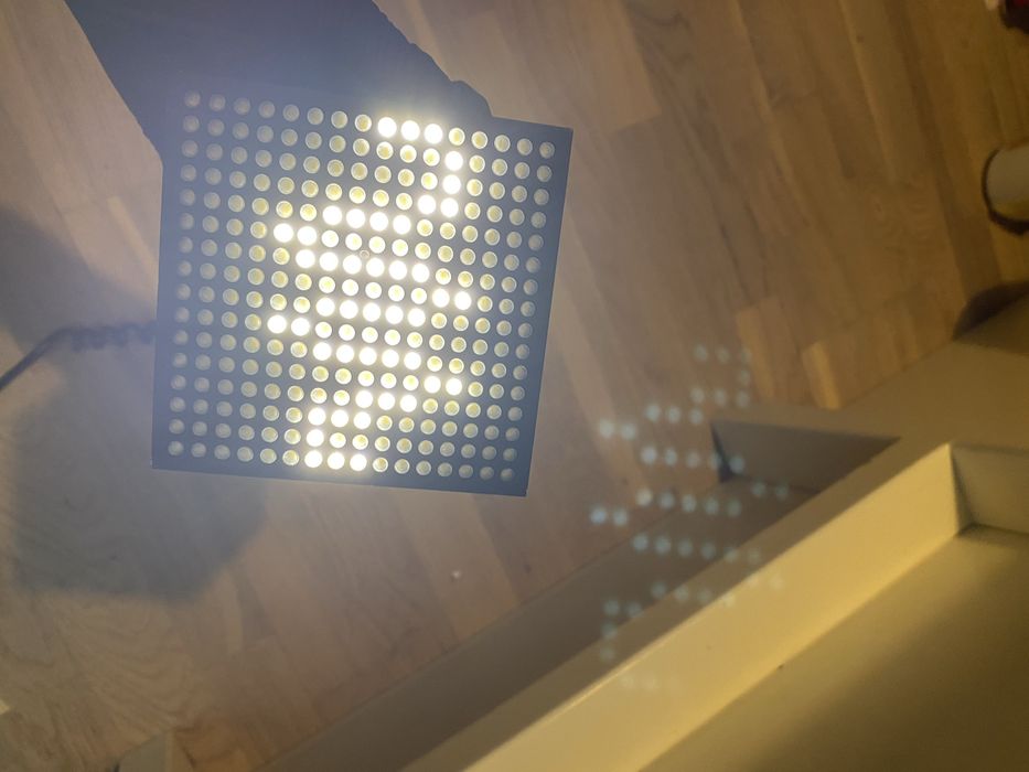 Party Light IKEA – aproape nou, multiple moduri de iluminare