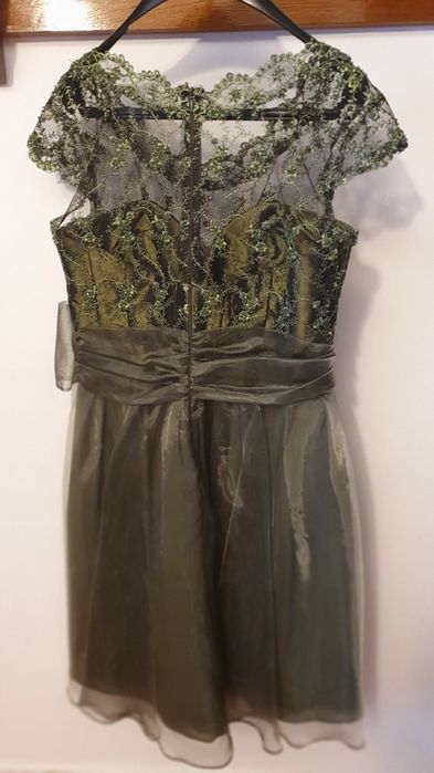 Vand rochie ocazie