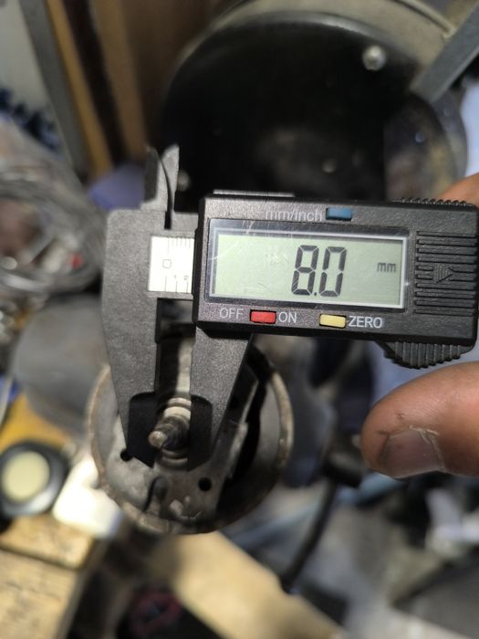 Ел двигател 12v ot Голф 2