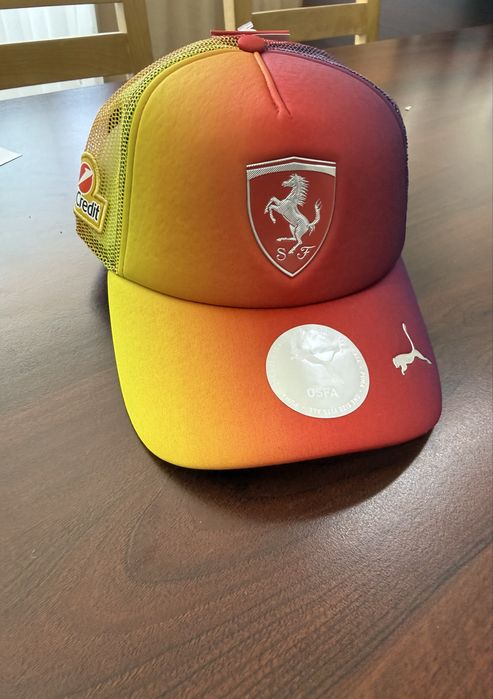 Ferrari F1 Lewis Hamilton 44 Special Edition Cap