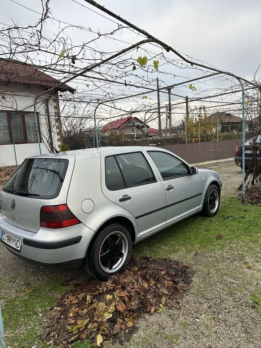 De vanzare Golf 4