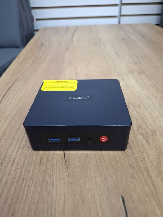 Продам мини компьютер Beelink mini. Celeron озу 8gb SSD 128gb