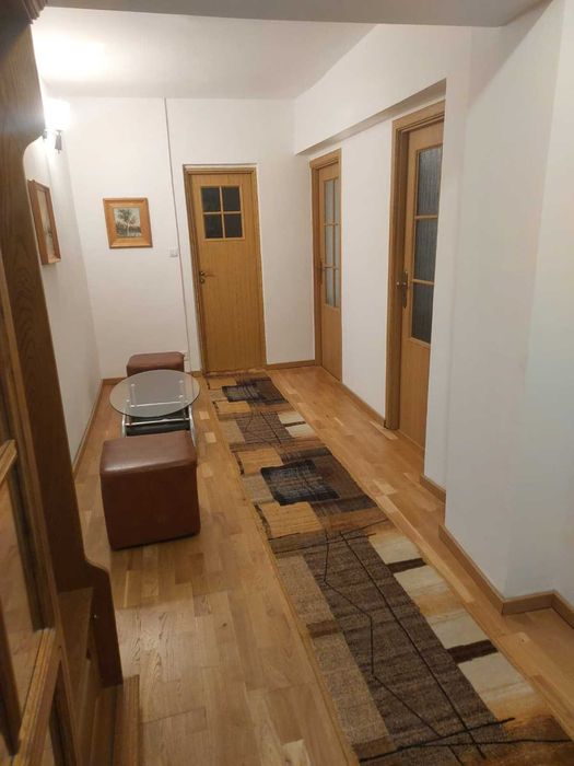 Închiriere apartament 3 camere Pacurari Alpha Bank