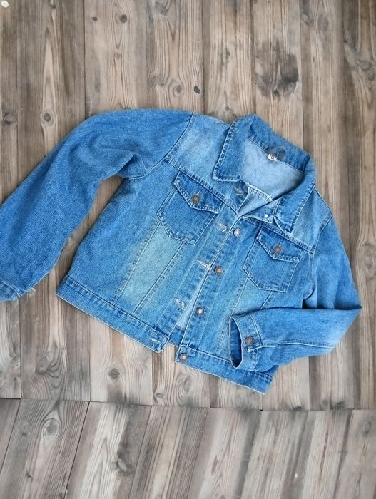 Джинсовая куртка