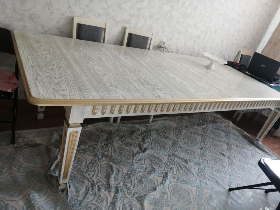 СРОЧНО СТОЛ гостиный