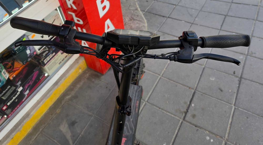 Тротинетка KUKIRIN G2 Pro