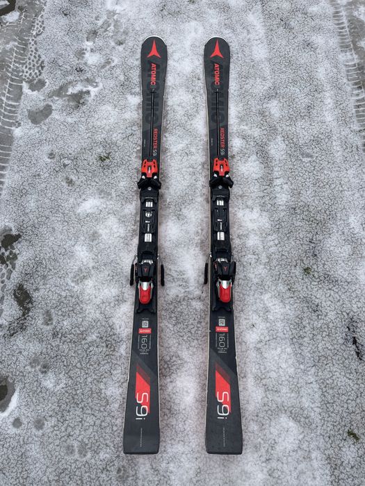 Schiuri slalom Atomic Redster S9i