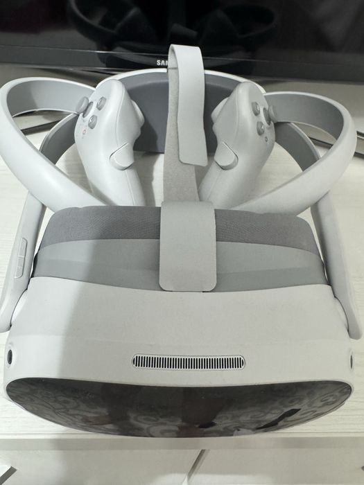 Срочно продаю!!! VR Pico 4 (аналог Meta Quest 3) | Отличное состояние