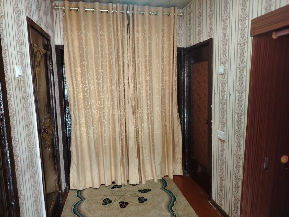 2 xonali uy barcha jixozlar bilan sotiladi. 4 mkr 24dom