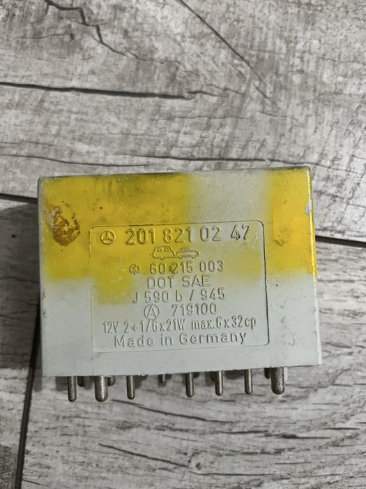 Реле и прочие кнопки на мерседес