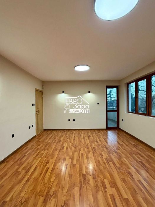 Офис под наем в до хотел Мериан Палас