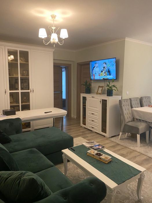 Apartament de inchiriat