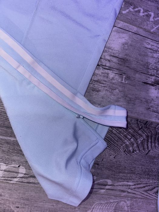 Pantaloni Adidas 35-35 dama