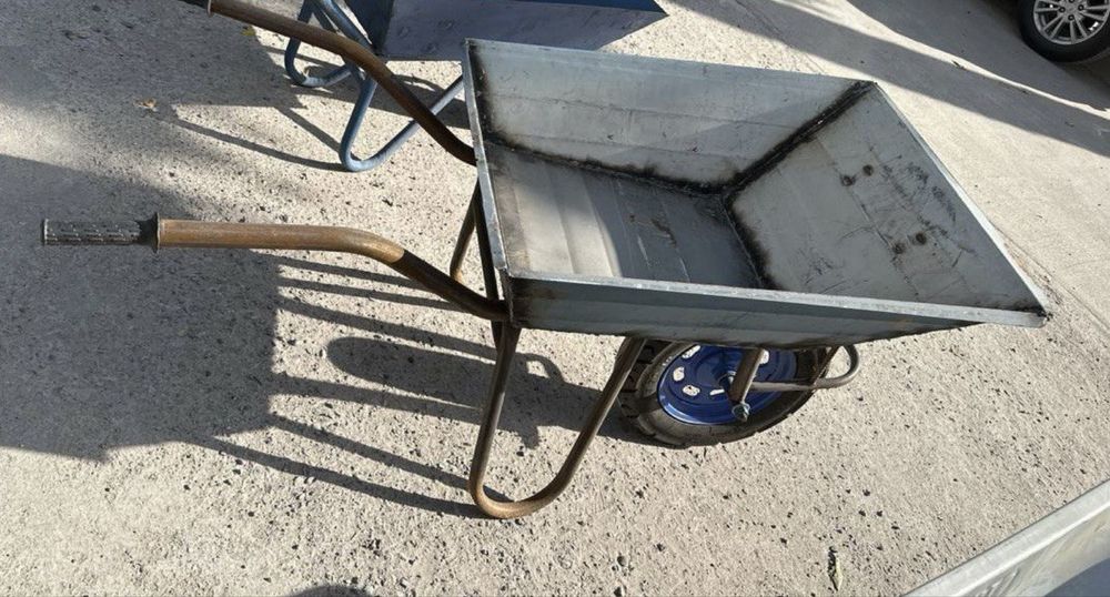 Тачка садовая тележка арава