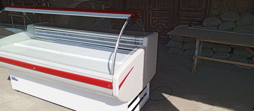 Vetrina xaladelnik garantiya