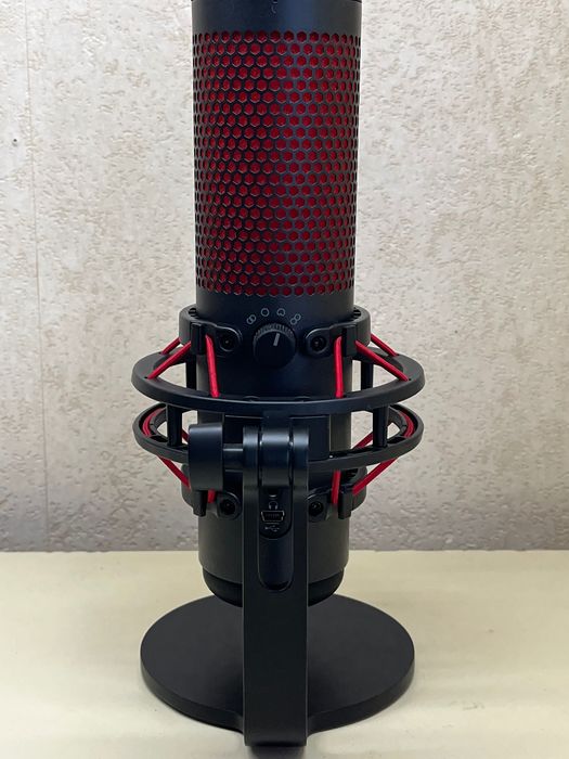 Микрофон игровой Hyperx QuadCast