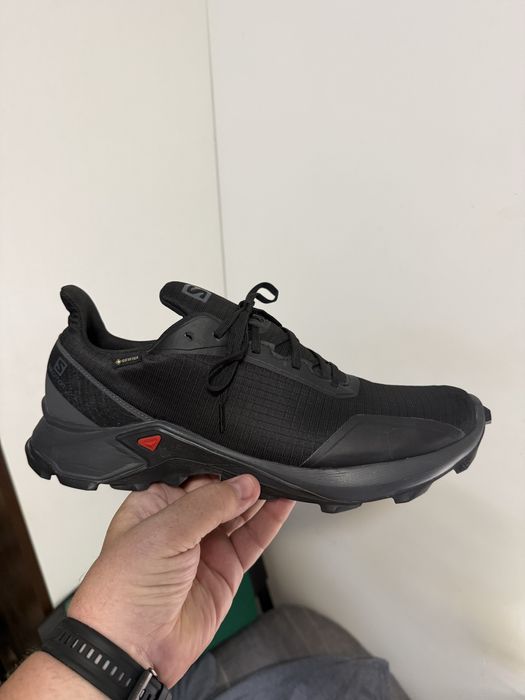 Vand Salomon Alphacross 5  GTX - ca si noi