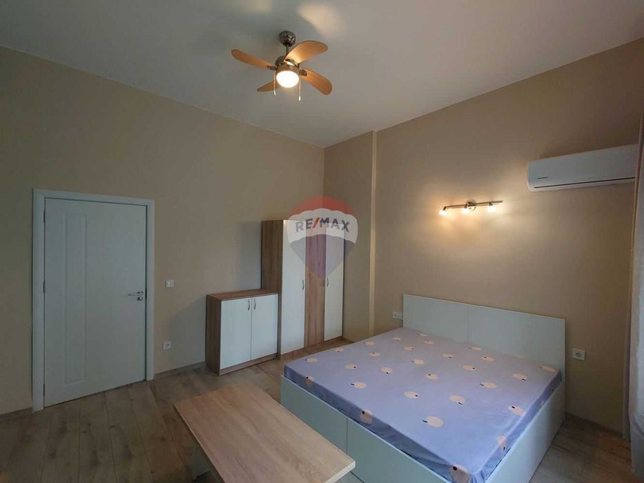 Дава се под наем Етаж от къща в Варна, Чайка - 140 кв.м за 800 € - Снимка #7