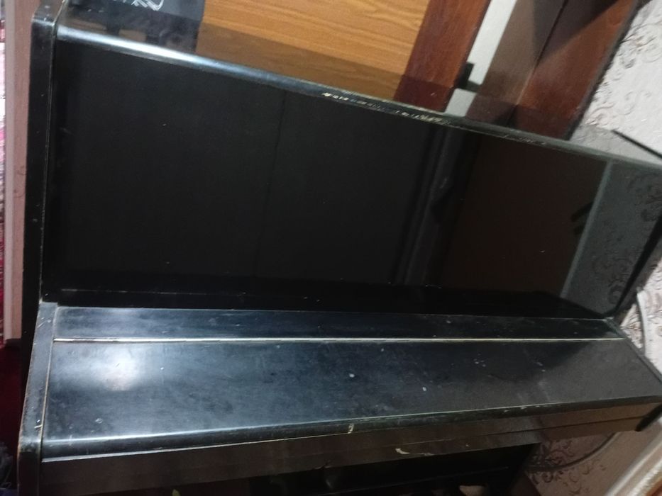 Пианино сотилади Чирчик шахрида