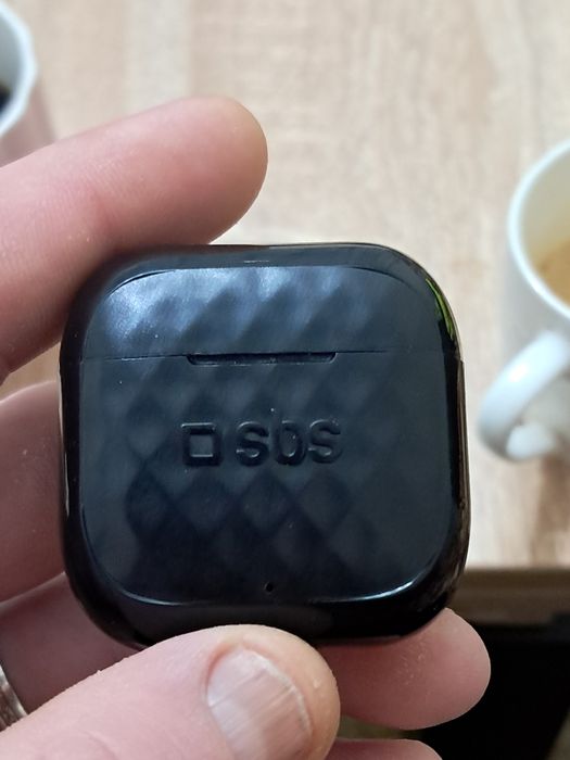 продавам слушалки за Bluetooth за телефон