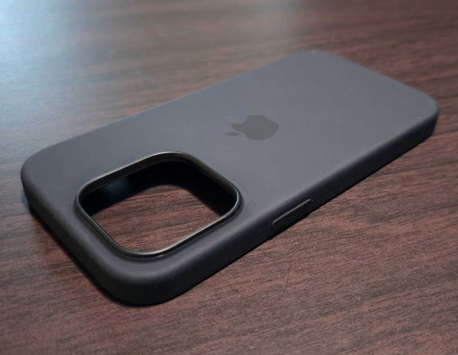 Husa silicon originala Apple Silicone Case Magsafe iPhone 14 Pro