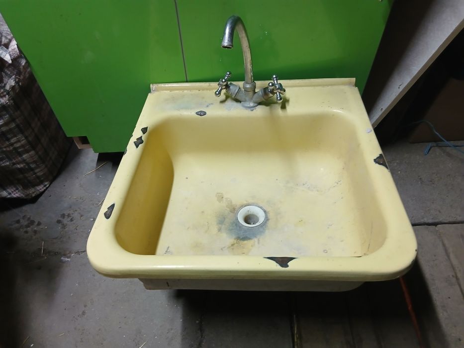 Продам раковины кухонные