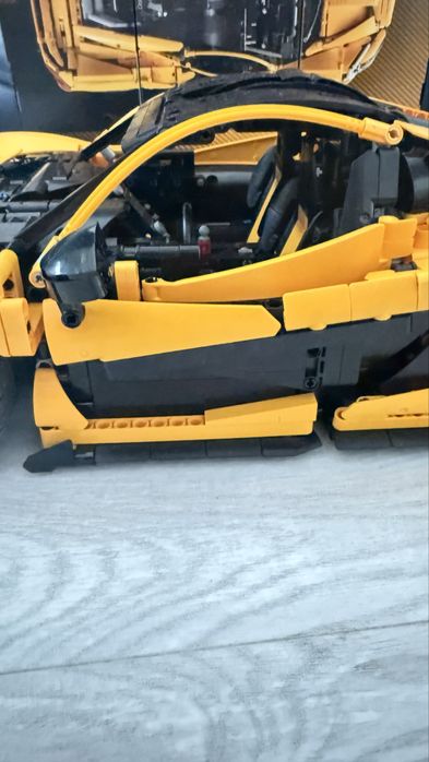 Lego technic McLaren P1 42702