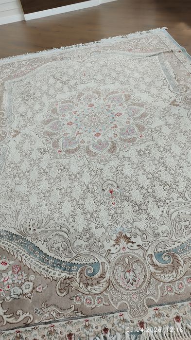 Ковёрлар   сатылады