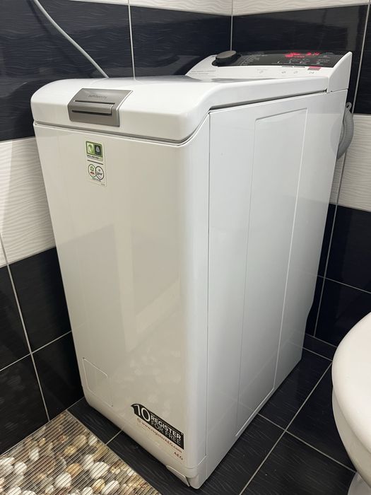 Masina de spalat rufe AEG defecta