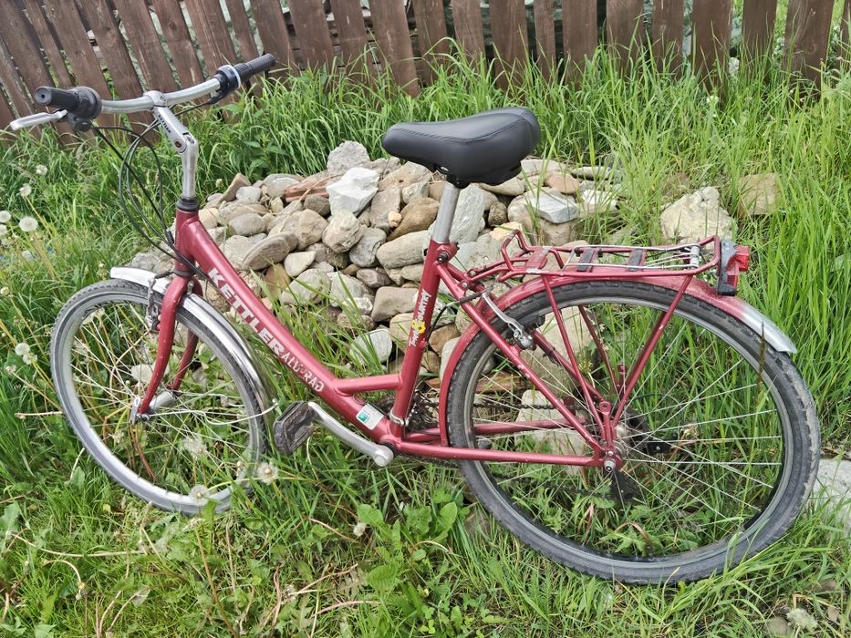 Bicicleta/biciclete bune de inchiriat pentru plimbari