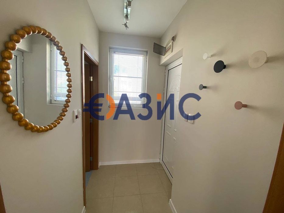 Продава се Двустаен апартамент в Свети Влас - 49 кв.м за 1062 €/кв.м - Снимка #14