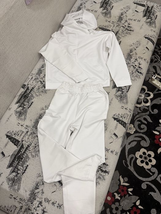 Продам вещи, каждая 1000 тг