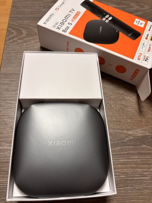 Xiaomi TV Box Mi Box S 2nd Gen PFJ4151EU 4K UHD cu WiFi USB 2.0 2GB RAM și 8GB Spațiu de Stocare cu Sistem de Operare Android și Google Assistant