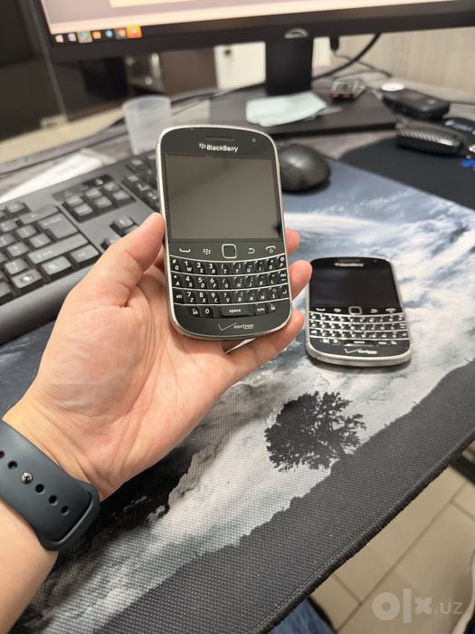 Perfectum Black Berry 9930 bolt orginal b/u